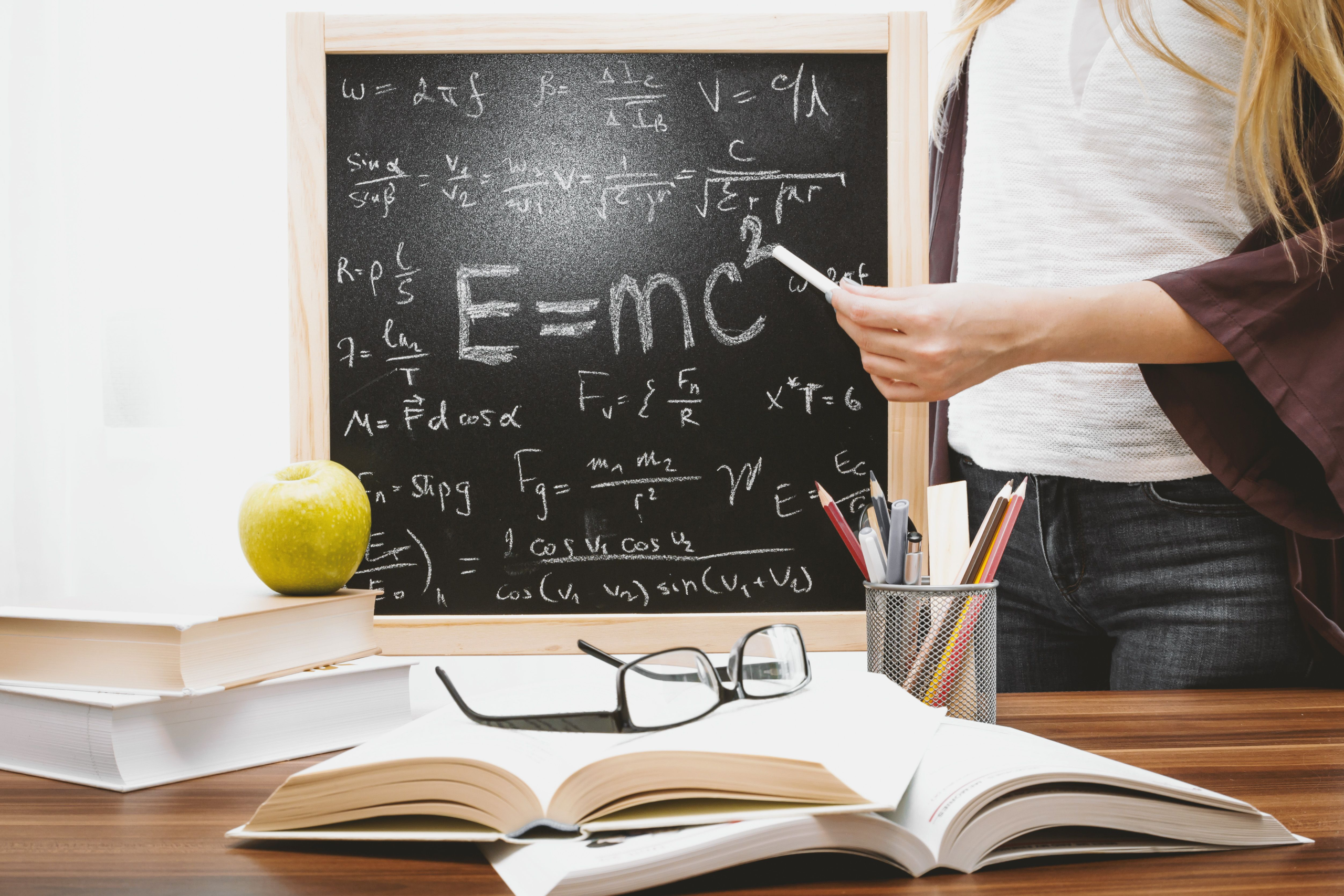 Year 9 Physics – Mastering Motion: Physics Essentials