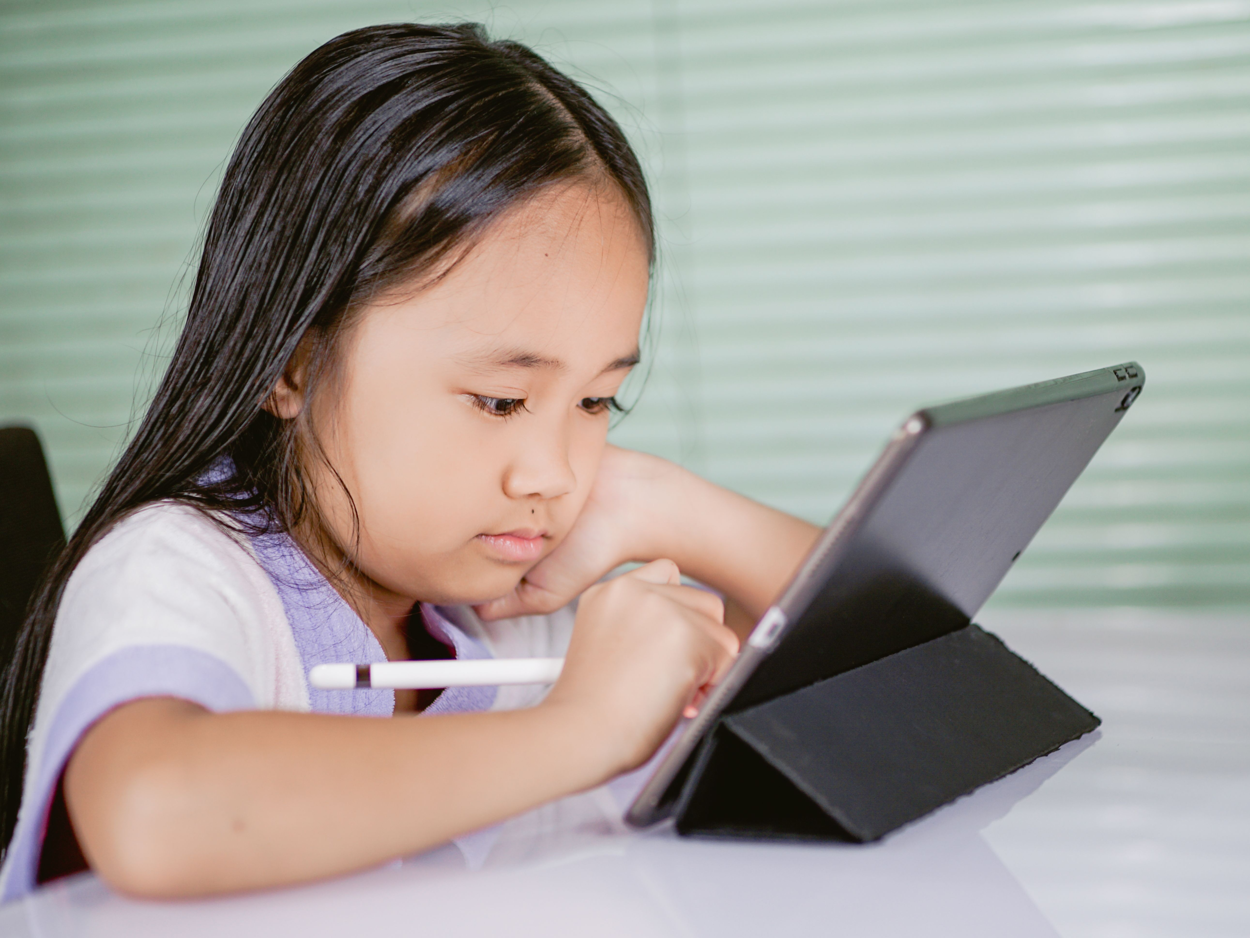 Grade 4 – “Digital Adventures: Exploring Technology with Confidence”