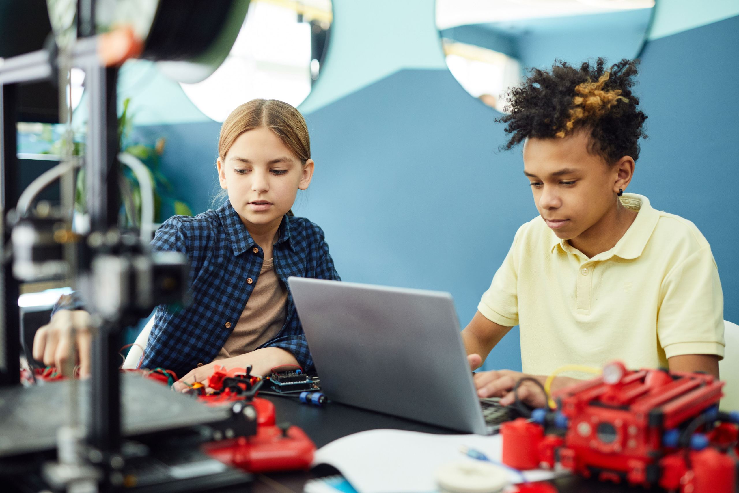 Grade 5 – “Exploring Digital Adventures: Year 5 Tech Explorers”